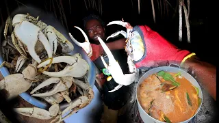 jamaican street food and how we catch them giant mud crabs land crabs