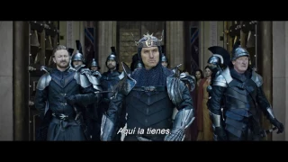 "El Rey Arturo: La Leyenda de la Espada". Comic-Con Trailer. Oficial Warner Bros. (HD/Sub)