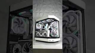 THE BEST GAMING PC CASE!? 🤯