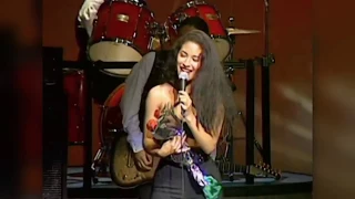 Selena - Como la flor (The Johnny Canales show)