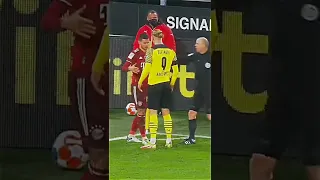 Hernández🤝🏼Haaland #respect #haaland #bayern #dortmund #footballedits #shorts