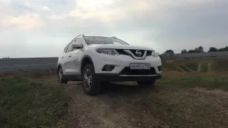 Сравнительный тест-драйв от Жукова. Nissan X-TRAIL vs Hyundai Tucson. Ниссан Х-трейл / Хендай Туссан