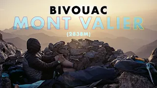 JE BIVOUAC A LA BELLE SUR LE SOMMET DU VALIER ! |