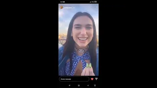 Dua Lipa hablando español