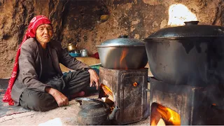 Delicious Afghan Recipes: Old Lovers' Local Tasty Food in a Cave
