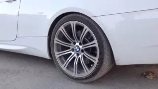 BMW M3 E92 - acceleration kickdown burnout donuts smoking dust crazy exhaust