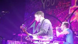 Viva la Vida - Coldplay - Live at the O2 Arena - London - 10/12/11