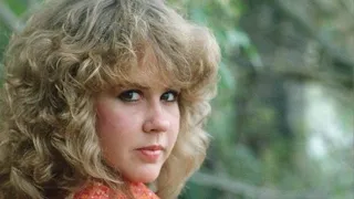 12 Sweet Photos of Linda Blair