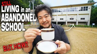 1 YEAR LATER: This Man STILL Lives in an Abandoned Japanese School