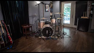 Recording MASSIVE DRUMS in a HOME STUDIO | MIC PLACEMENT & LUNA