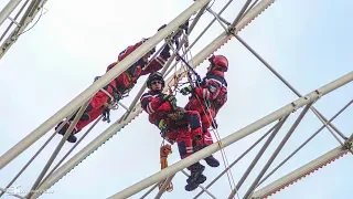 Höhenretter retten Arbeiter von Riesenrad - Feuerwehr-Übung in Wuppertal | 09.10.2019