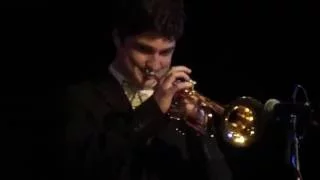 Gabriel Kleer (trumpet) playing Eternal Triangle (with CHS jazz)