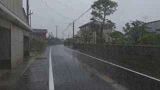 Walk in Japan Heavy Rain Bomb / Relaxing sound for insomina