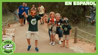 Jugemos a ser dinosaurios | Videos de dinosaurios y juguetes para niños 🦖