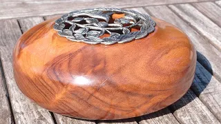 Woodturning - Potpourri bowl from Curupay (Patagonian Rosewood)