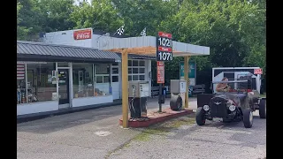 Restored gas station, AWESOME !!!!!!!!!!