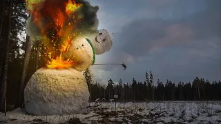 Падение самого большого снеговика Destruction of the biggest snowman