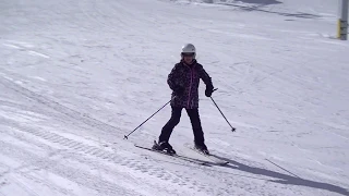 Beginner Ski Wedge and Wedge Christie Turns