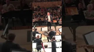 Неистовый Сладковский и его кричащий оркестр. Frantic conductor Sladkovsky & his screaming orchestra