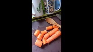 Суп пюре из овощей на курином бульоне. Вкусно, сытно и полезно! Pure de verduras con caldo de pollo