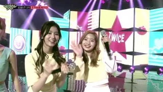 11월 1주 1위 트와이스 TT 세리머니 Cut