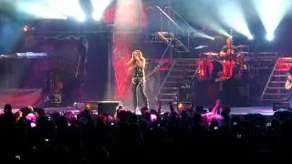 Miley Cyrus "Smells Like Teen Spirit" Cover in Sydney HD