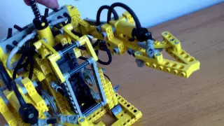 8891 09 Robot 5 HDV 0229