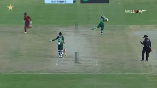 Miscommunication between Imam ul Haq and Babar Azam results in a run out