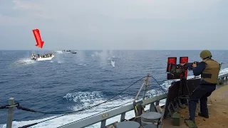 Horrifying Moments! U.S. Navy beat H0uthi R3bel Ship in the Red Sea