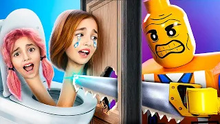 Desafio Extremo de Esconde Esconde em Caixas de Lego! Roblox Rainbow Friends vs Skibidi WC!