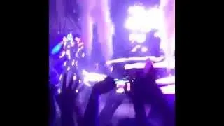 Nervo twins dropping Tsunami - Dvbbs