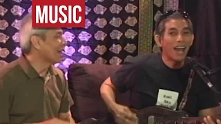 Joey Ayala - "Magkaugnay" Live! with Jim Paredes