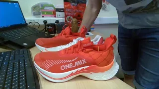 OneMix Carbon Plate Running Shoes. Первый взгляд.