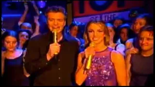 Britney Spears Hosting TOTP 2000