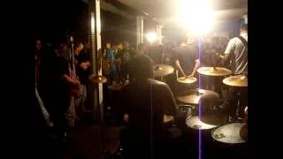 Toxicity cover Banda Trampo de Boituva SP