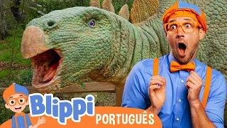 Blippi Visita um Museu de Dinossauros GIGANTES! | Episódios Completos | Vídeos Educativos