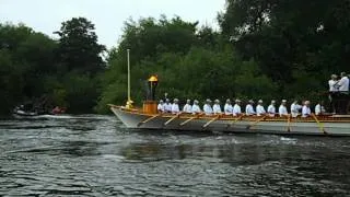 Gloriana rowbarge & 2012 Olympic Cauldron