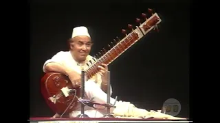 Ustad Imrat Khan & Pandit Anindo Chaterjee