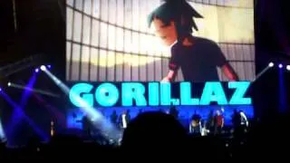 Gorillaz perform Feel Good Inc live in Philadelphia