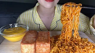 불닭볶음면과 통스팸 먹방 ( ASMR SPICY FIRE NOODLES SPAM MUKBANG EATING SOUNDS)