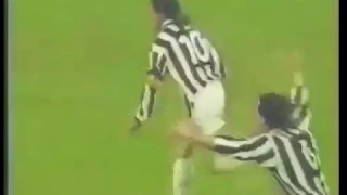 Roberto Baggio (Juventus) - 18/04/1995 - Borussia Dortmund-ALE 1x2 Juventus - 1 gol