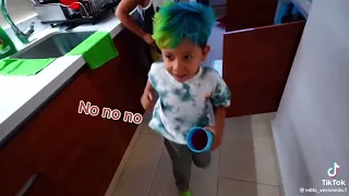 Fede casi le tira los zapatos a piculincito y casi llorar 😭