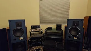 JBL 4301 vs. Harbeth C7-ES3 driven by Sugden A21 Signature