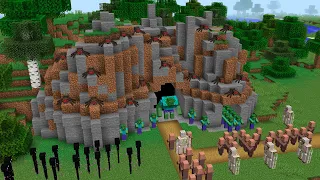 VILLAGERS ATTACKED THE MONSTER BASE MINECRAFT BATTLE