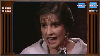 Enya - Orinoco Flow (HQ)(ULTRA RARE)(TV-Show Norway 1988)