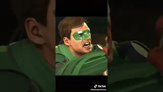 Superman Breaks Green Lanterns Hand