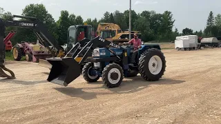 PTC 445 Universal tractor 4 x 4  Loader