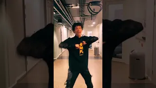 tik tok Omar Rudberg "mi casa su casa"