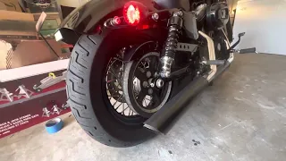 2014 Harley Davidson sportster 48 / Vance and Hines exhaust sounds amazing!