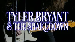 Tyler Bryant & The Shakedown 2021-10-27 "Lipstick Wonder Woman" Fort Wayne, IN